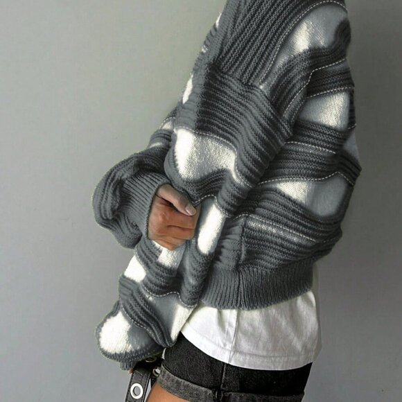 Ash Casual Women's Round Neck Wave Stripe Color Long-Sleeved Knit Sweater - Picture 3 of 4